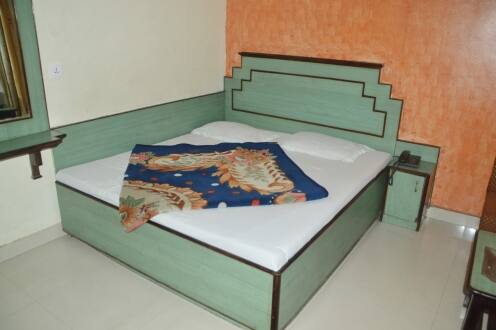 Hotel The Plaza, Jammu 5
